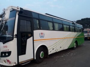 Mini bus on rent in Pune